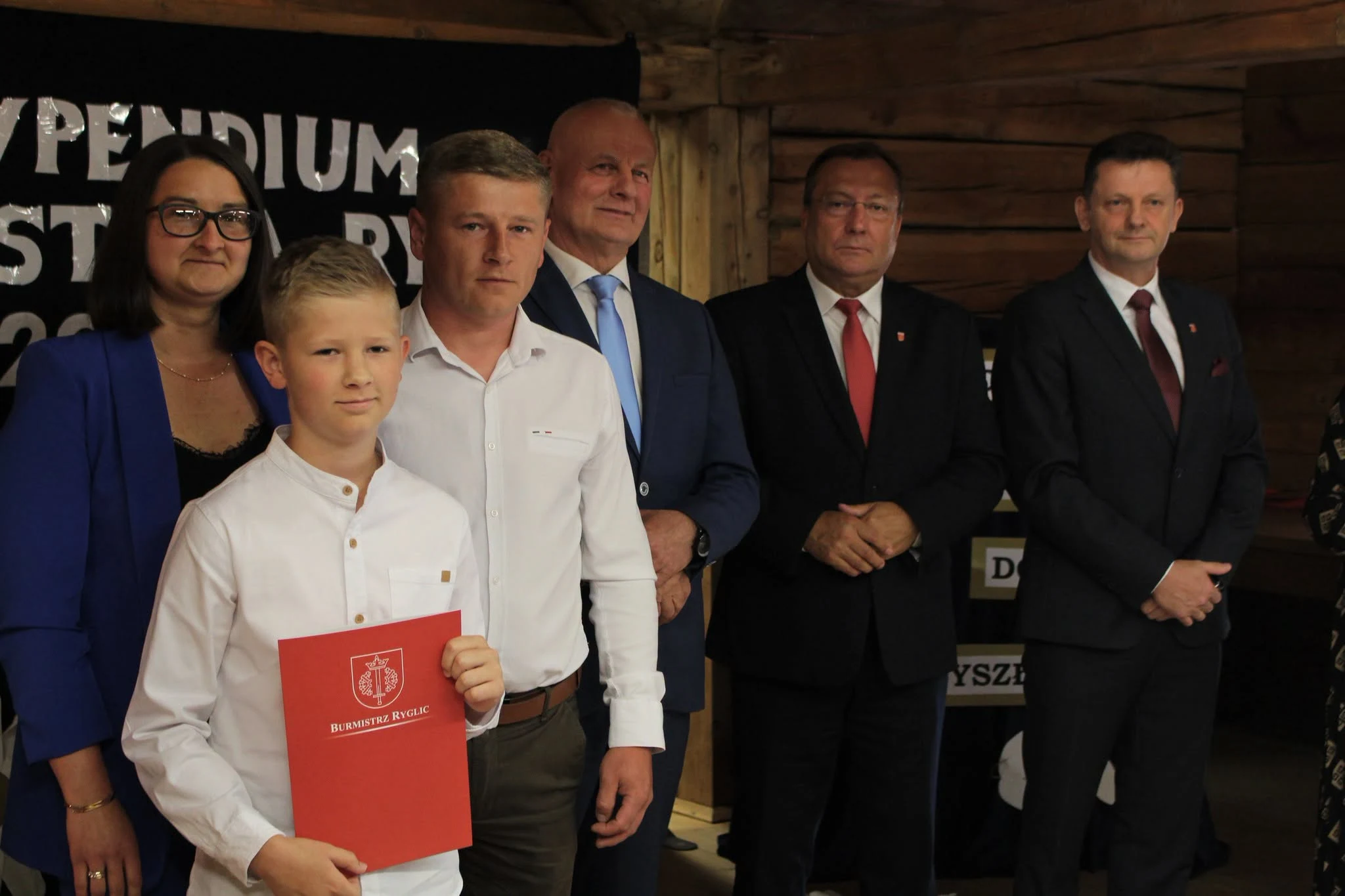 Gala Stypendialna w Ryglicach – nagrodzono najlepszych uczniów — zdjęcie 18