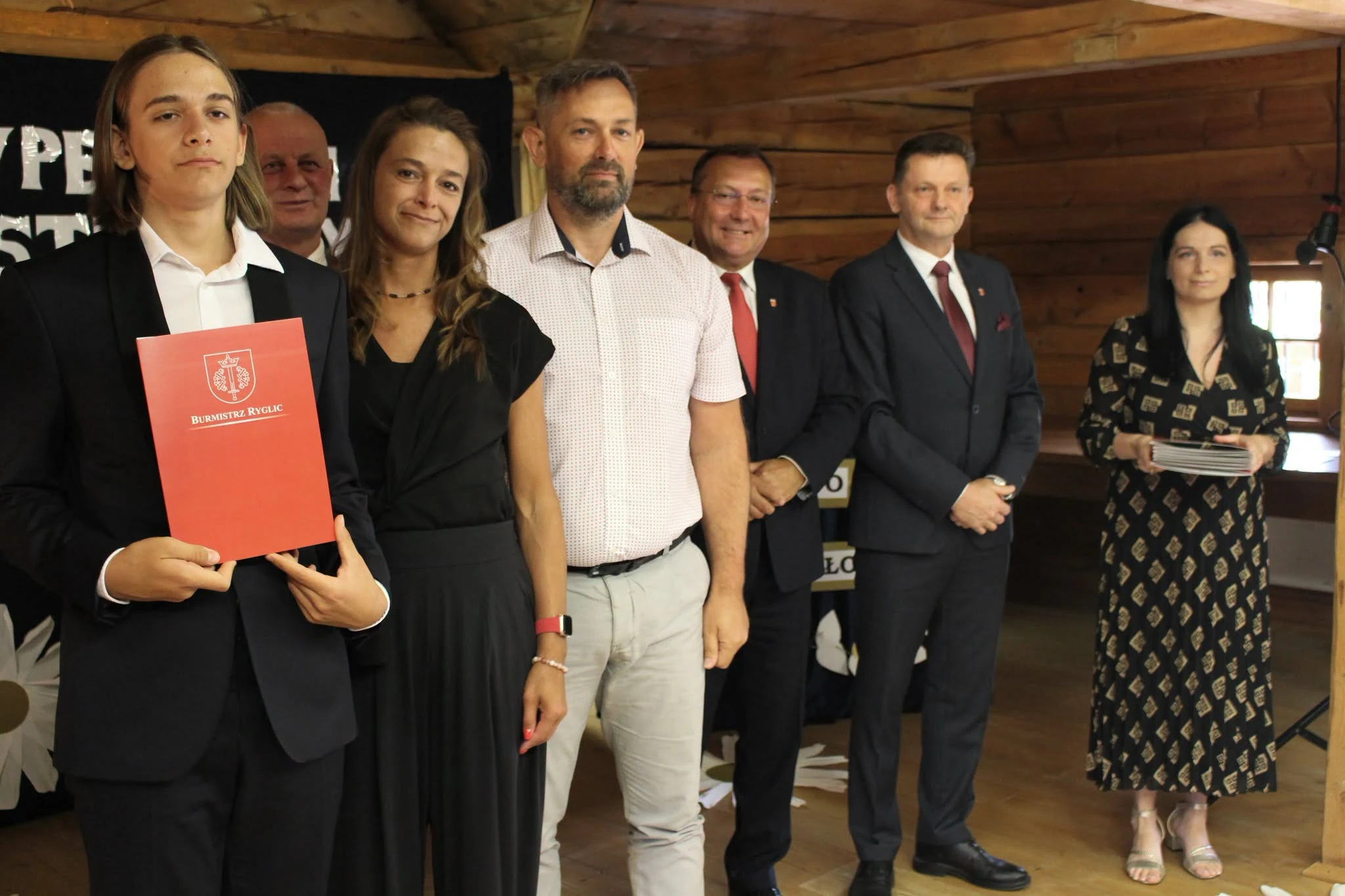 Gala Stypendialna w Ryglicach – nagrodzono najlepszych uczniów — zdjęcie 25