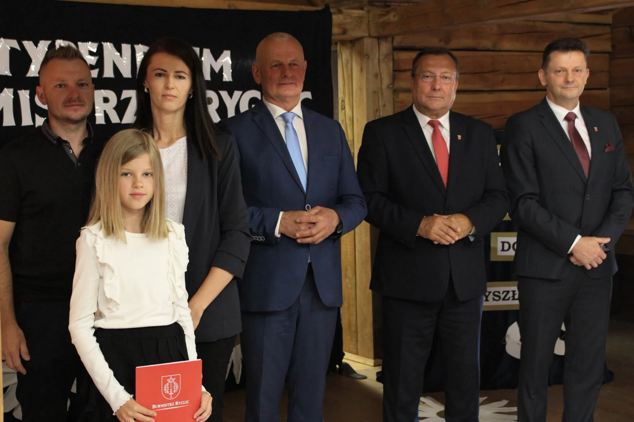 Gala Stypendialna w Ryglicach – nagrodzono najlepszych uczniów — zdjęcie 30