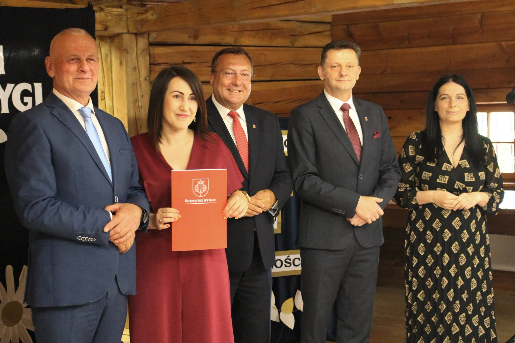 Gala Stypendialna w Ryglicach – nagrodzono najlepszych uczniów — zdjęcie 32